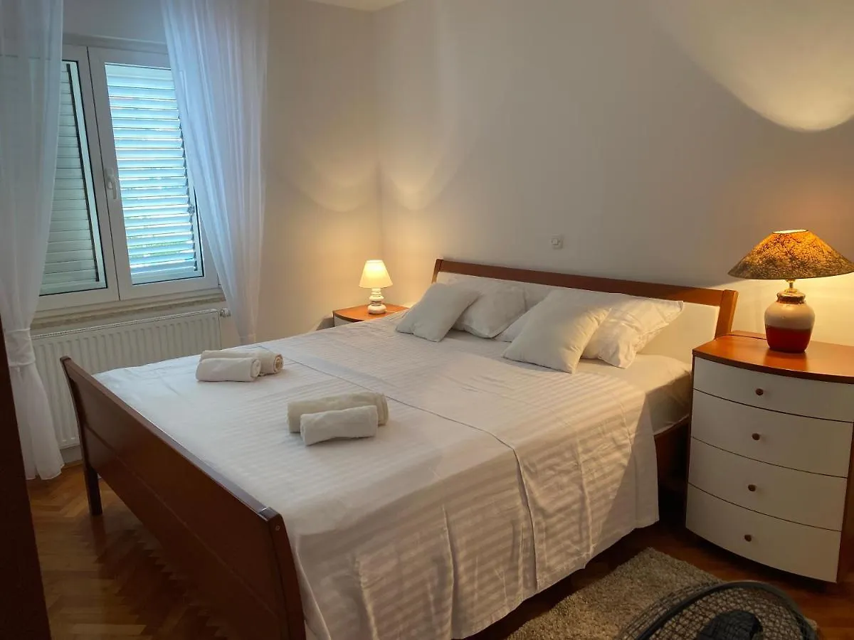Apartment Tina Rijeka